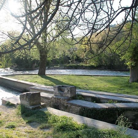 Au Bonheur De Lili Leilighet Fontaine-de-Vaucluse Eksteriør bilde